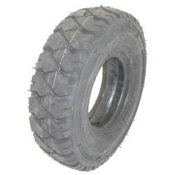TIRE - 7.50X15 14 PLY (Nissan NI43310-L6301)