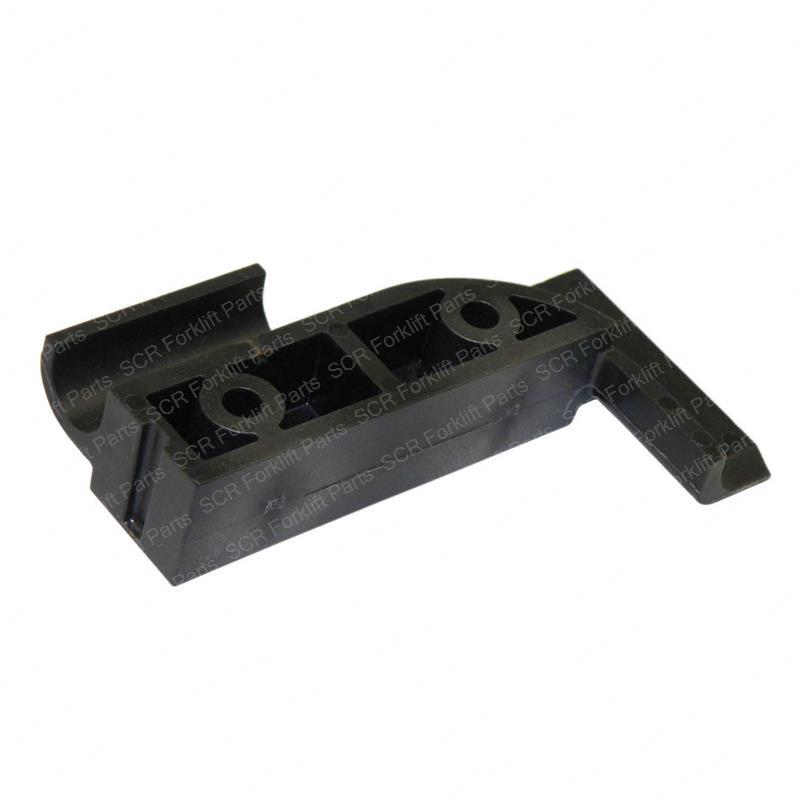 GUIDE 3RD STAGE BOTTOM REAR RH CR120282-001 cr120282-001 product image