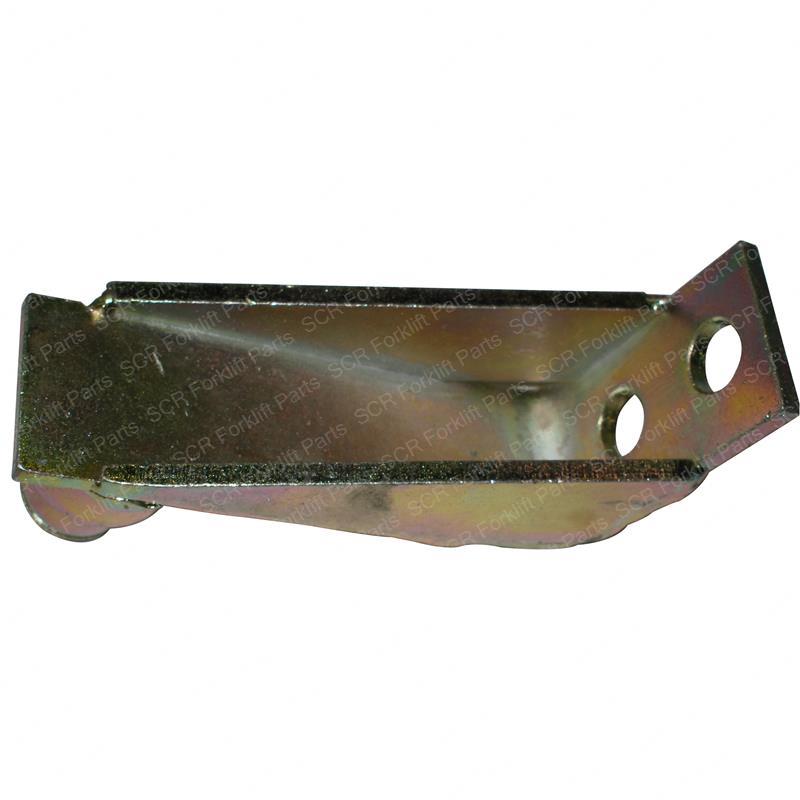 BRACKET - PULL RA223-011-208 ra223-011-208 product image