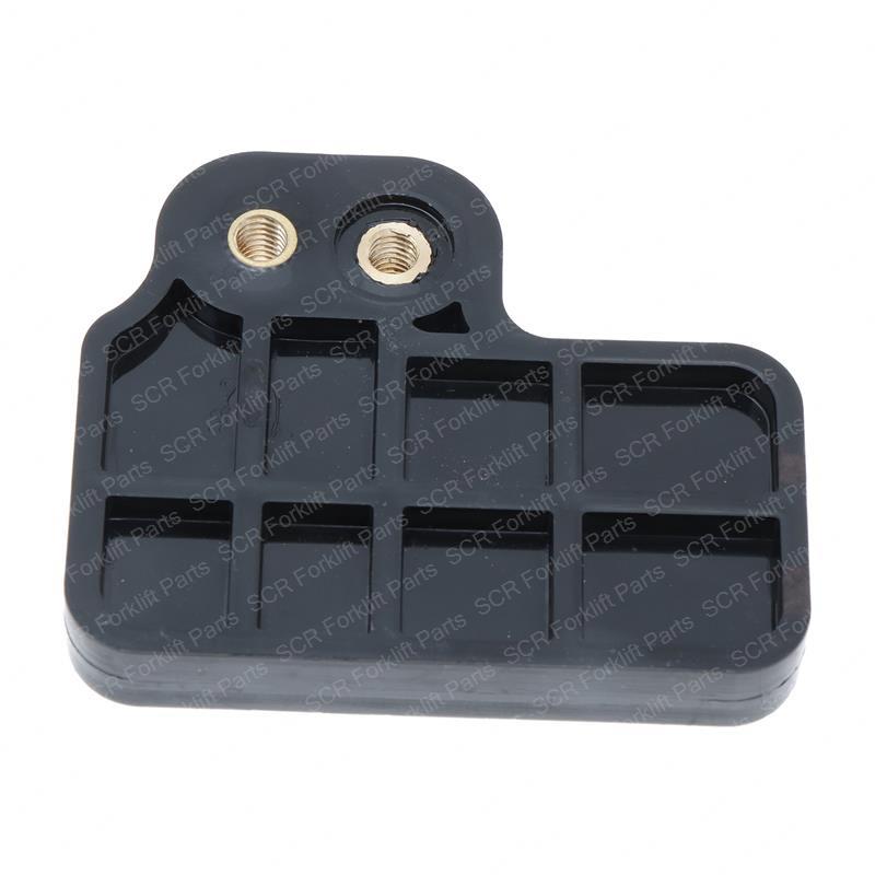 SPACER- LATCH - UPPER BC7213043 bc7213043 product image