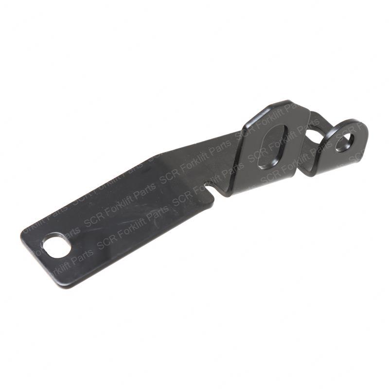 BRACKET - LH FENDER COVER HY1597837 hy1597837 product image