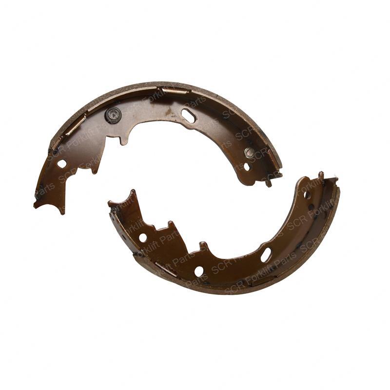SHOE SET - BRAKE RH (2) DWYT5800513-33 dwyt5800513-33 product image